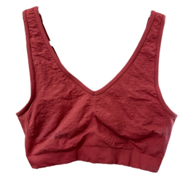 OGL Crimson Sports Bra - Picture 1 of 3